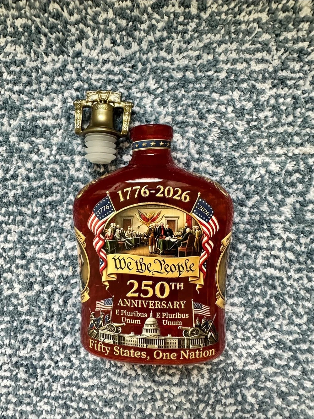 We the People 250th Anniversary Red Commemorative Flask/showpiece